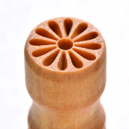 Small Circle Debossed Daisy MKM Stamp