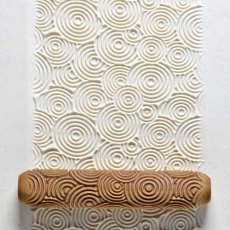 MKM Circles Upon Circles Wooden 12cm BIG Hand Roller BHR-28 MKM Circles Upon Circles Wooden 12cm BIG Hand Roller BHR-28