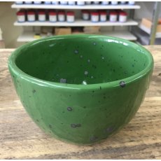 Irish Green Earthenware Glaze 9504 Irish Green Earthenware Glaze 9504